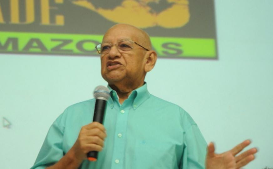 Foto de Professor Aloysio Nogueira